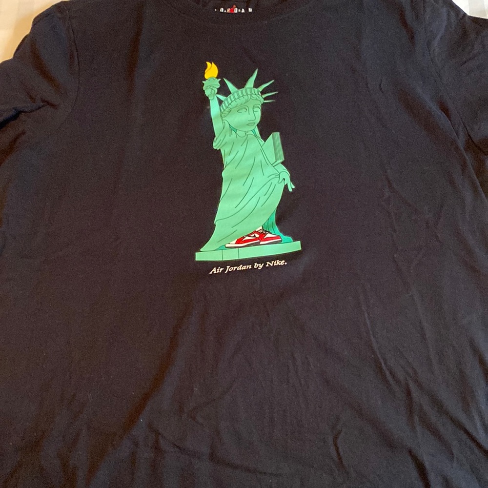 Air Jordan Statue of Liberty Tee